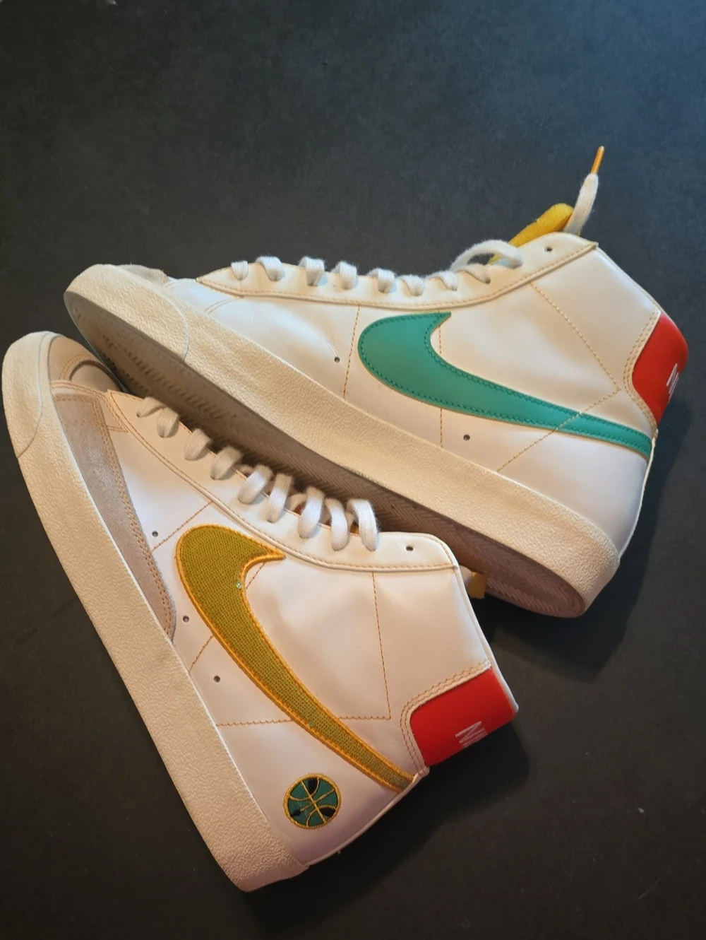 Nike Blazer 77 Vintage Mid Roswell Rayguns (No Offers) - Picture 8 of 8
